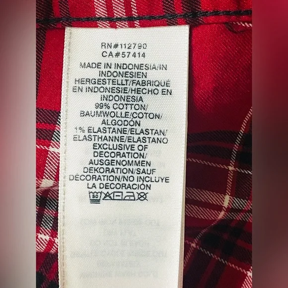 True Religion The Patched Shirt in  Red, black and white Logo long sleeve Sz XL - Picture 5 of 6